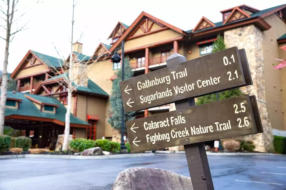 Hiking trail signs outside of Bearskin Lodge hotel in Gatlinburg