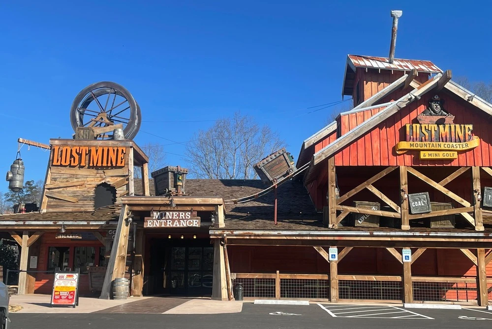 Lost Mine Mountain Coaster & Mini Golf