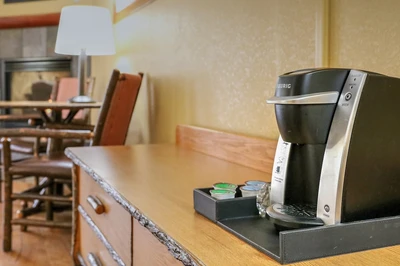 Keurig coffeemaker in room