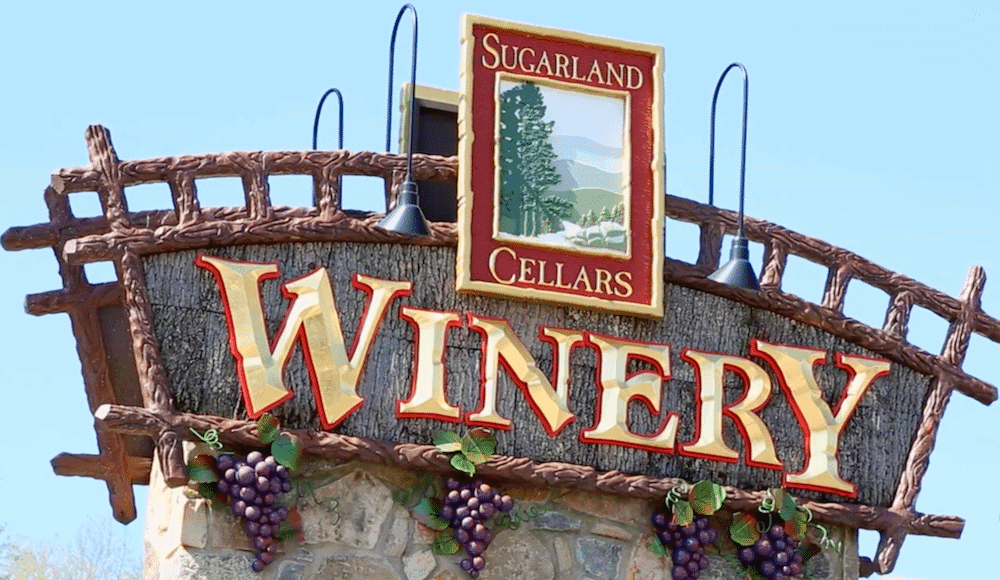 The sign outside of Sugarland Cellars Winery in Gatlinburg